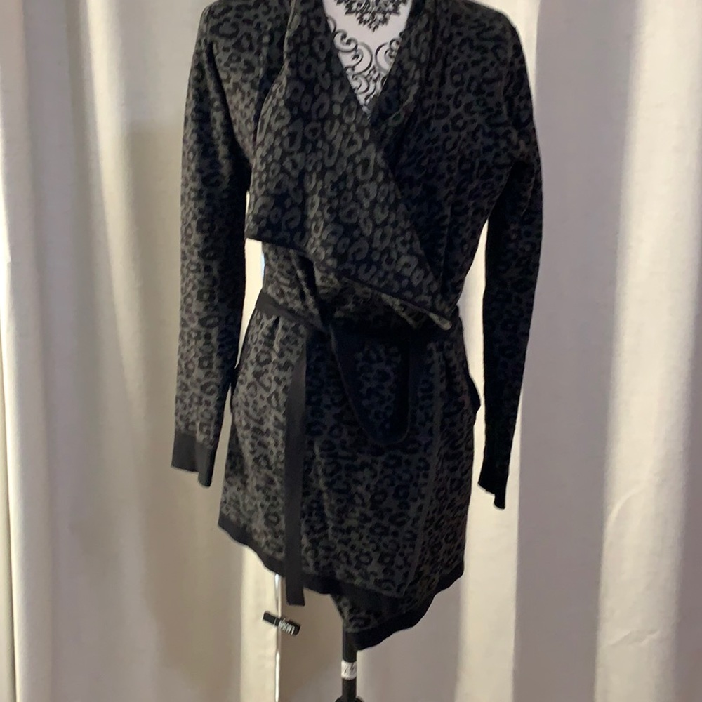 Cardigan black print by  Dalia